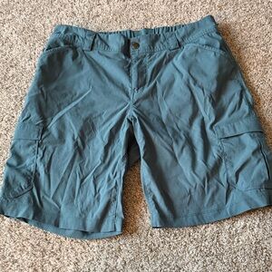 Duluth Trading Co Bermuda Short